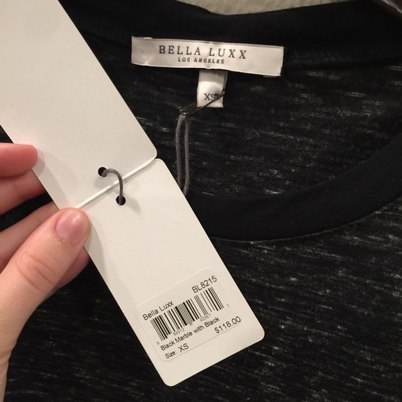 3/25🌻NWT BELLA LUXX cinched waist dress - Picture 3 of 4